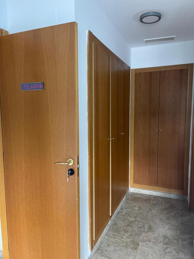 Stelarium-Suite Con Bano Privado En Casa Compartida-Uebica2 Mairena del Aljarafe Exterior photo